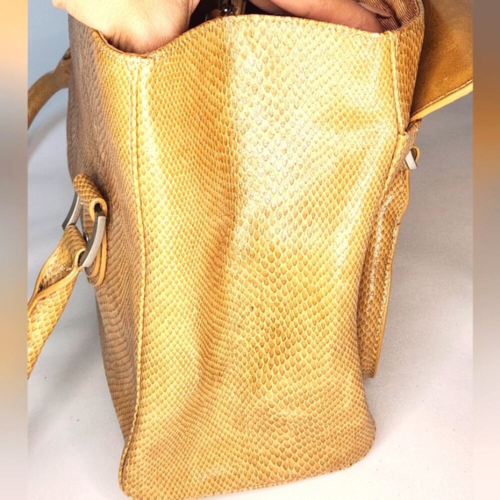 CHARLIE LAPSON Tan Leather Snake Satchel Handbag Purse - Picture 10 of 11